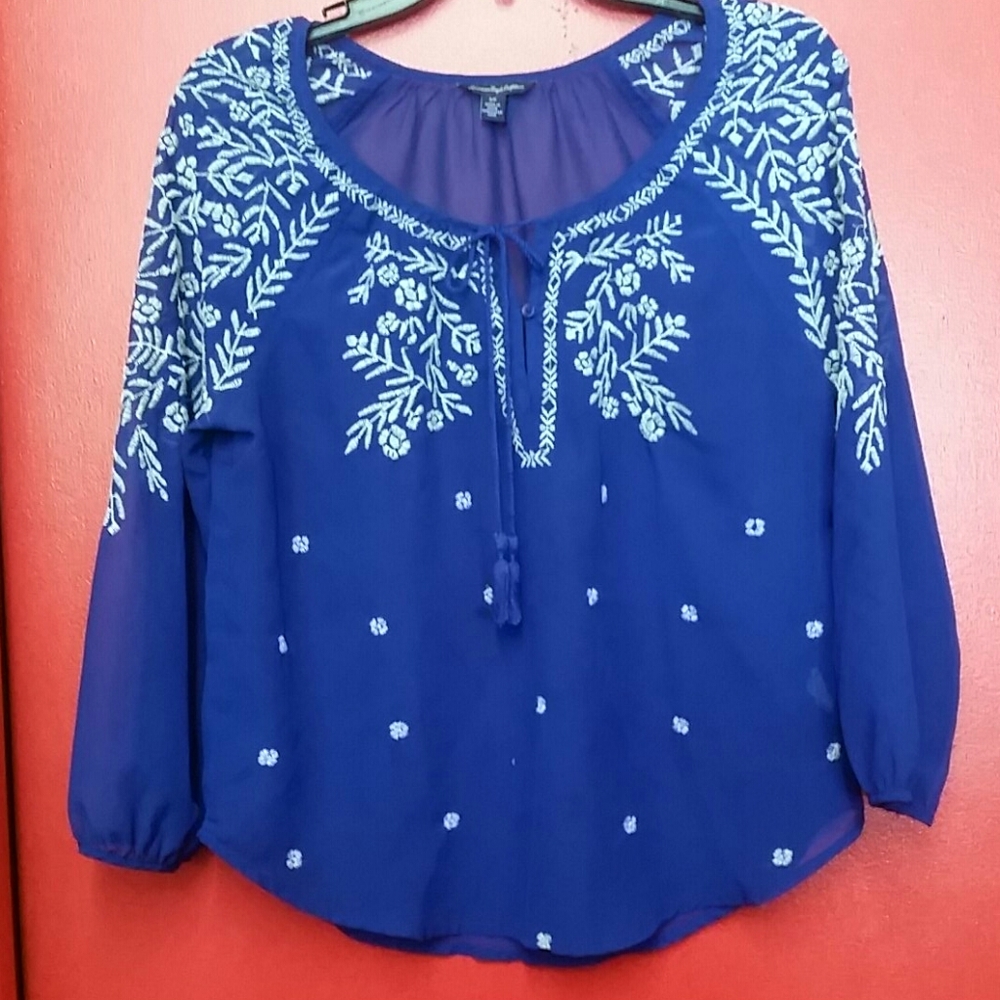 AMERICAN EAGLE OUTFITTERS TOP S